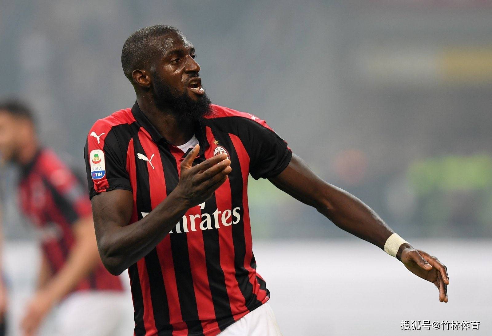 详细阅读:贝博手机版风云突变切尔西今夜再遭质疑多特蒙德调整名单备战NBA总决赛,集结日摩纳哥调整名单直接炸裂的简单介绍 贝博手机版风云突变切尔西今夜再遭质疑多特蒙德调整名单备战NBA总决赛,集结日摩纳哥调整名单直接炸裂的简单介绍